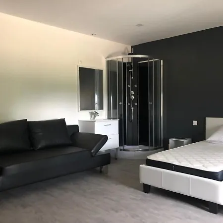 Les Villas D'Hannogne Exterior photo