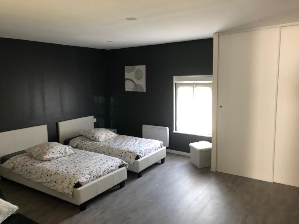 Les D'hannogne Holiday home *